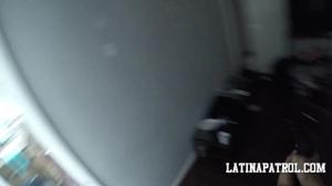 Мексиканка переспала с пограничником - скриншот #2